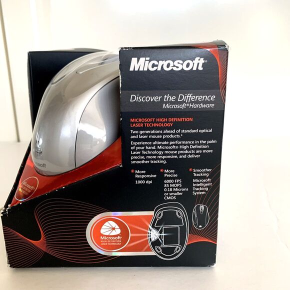 New Microsoft Wireless Laser Mouse 6000 Silver 1052 1053 (B5V-00007) - Picture 5 of 6